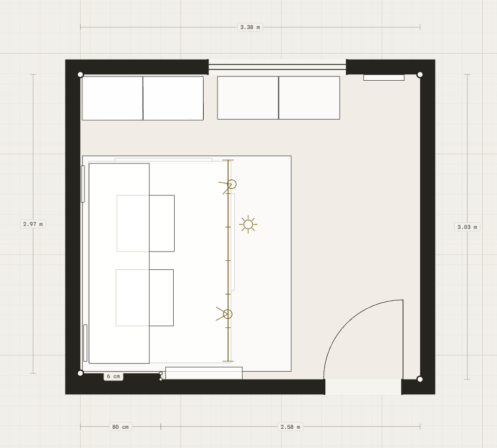 A precise 2D floor plan with live dimensions, drawn in the planner